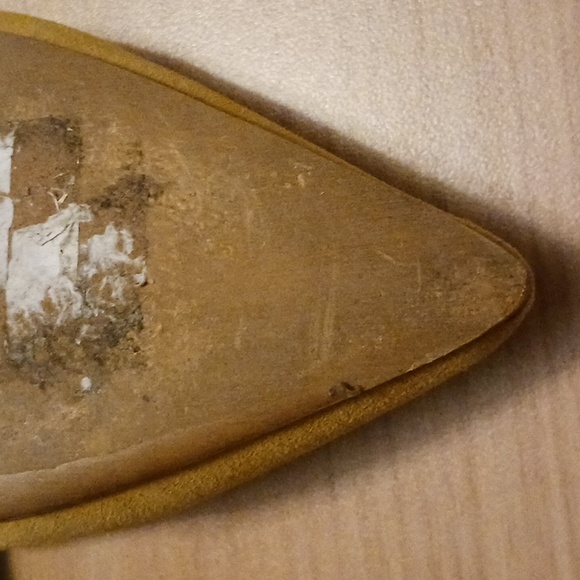 Jeffrey Campbell "Charlin" Mustard Yellow Suede Bow Mule in Size 6M - Picture 11 of 11